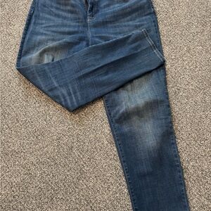 Chico’s So Slimming Girlfriend Slim Leg Ankle Jeans